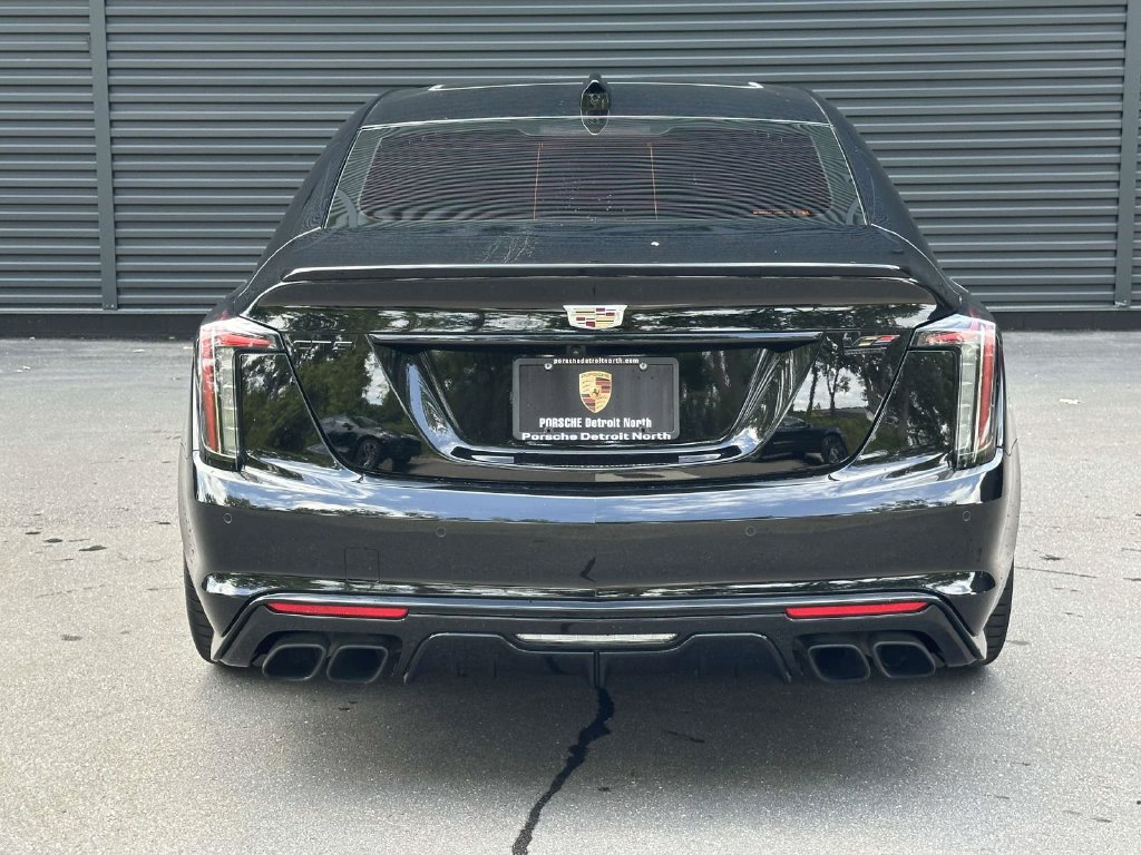 Used 2025 Cadillac CT5 V Blackwing w/ Parking Package RWD image 4