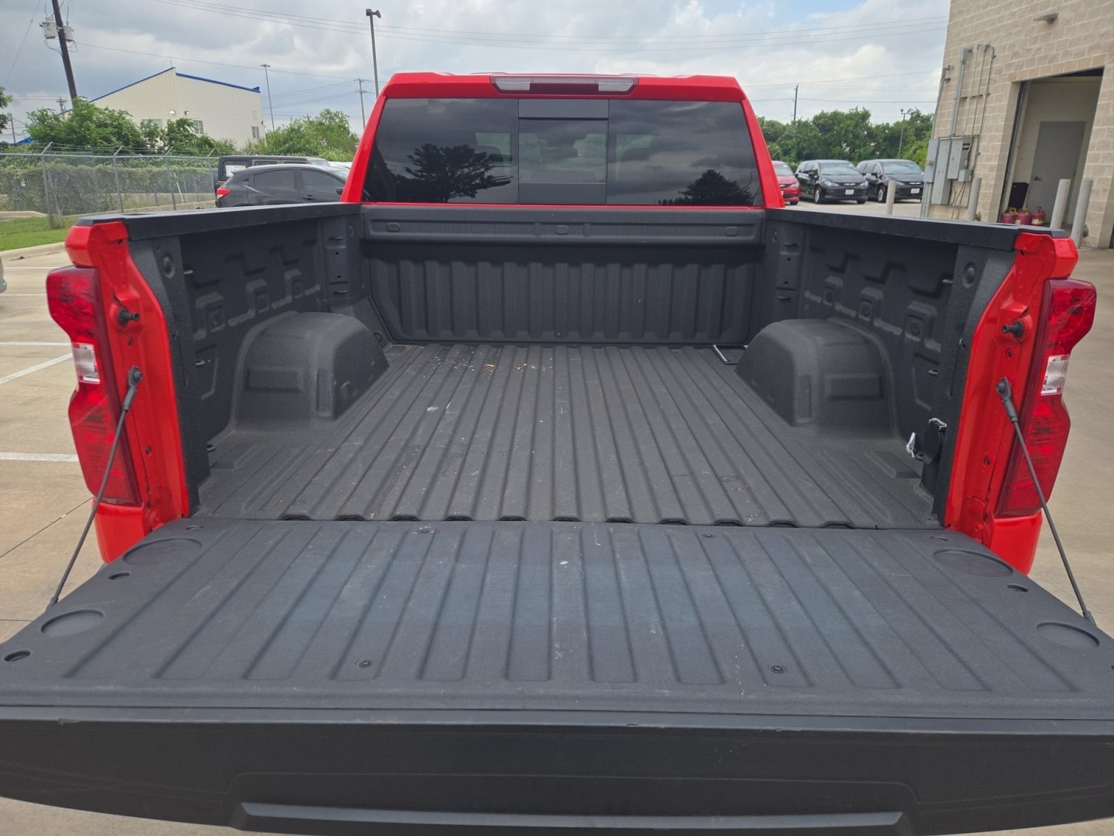Used 2025 Chevrolet Silverado 1500 LT w/ Texas Edition Plus AWD/4WD image 25