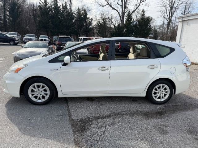 Used 2012 Toyota Prius V Two image 2