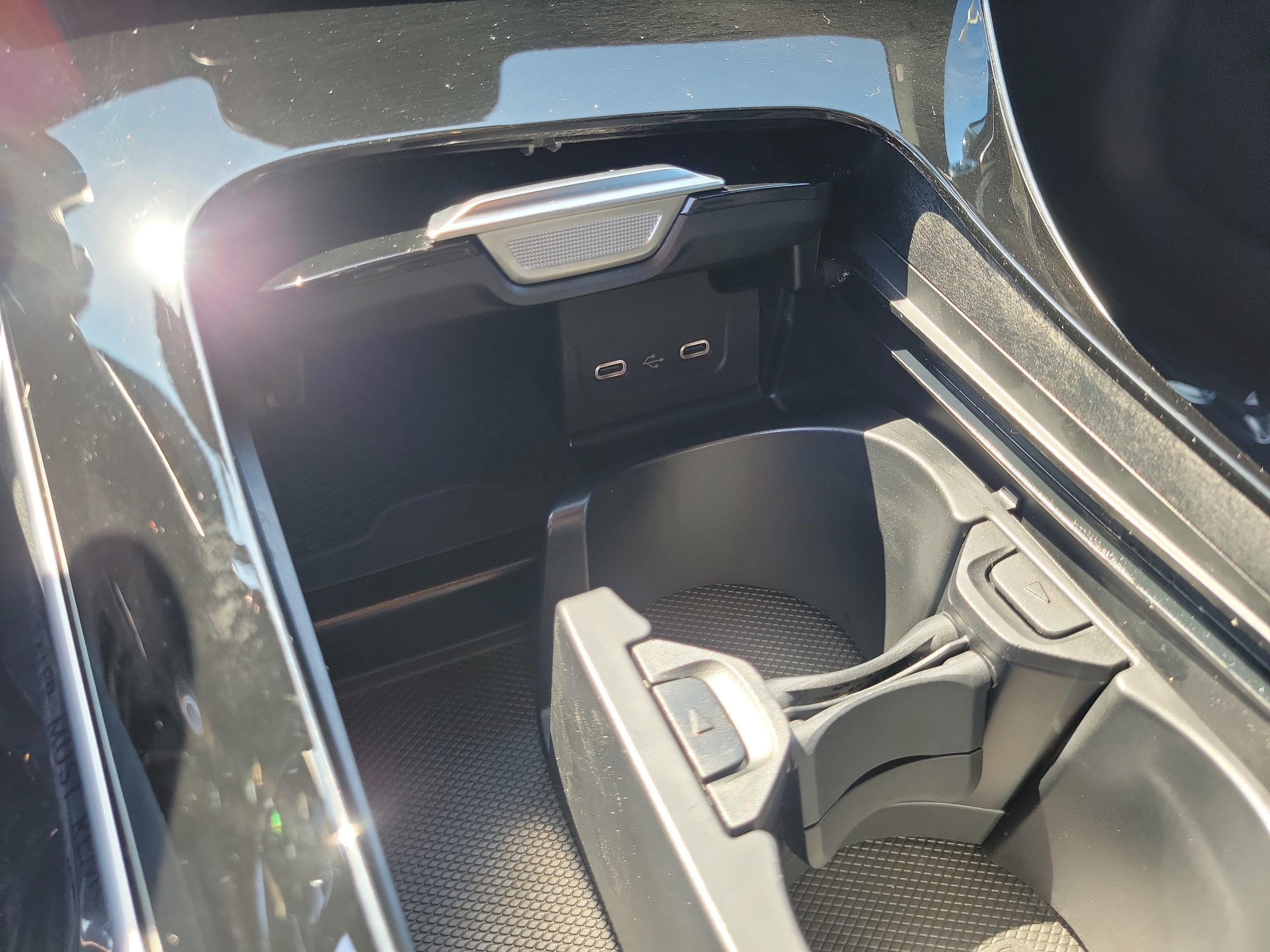 Certified 2026 Mercedes-Benz CLE 300 4MATIC Coupe image 18