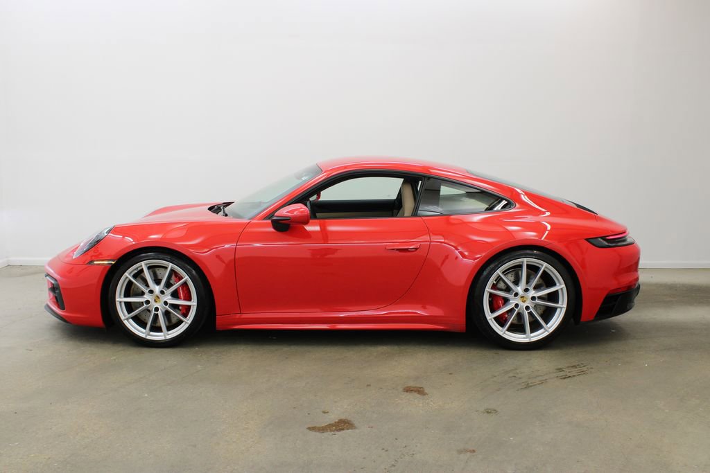 Certified 2024 Porsche 911 Carrera GTS image 2