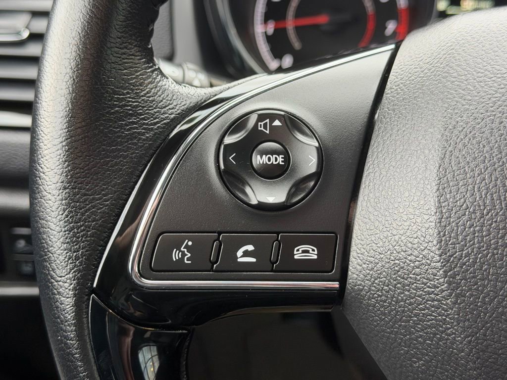 Used 2025 Mitsubishi Outlander Sport AWD image 17