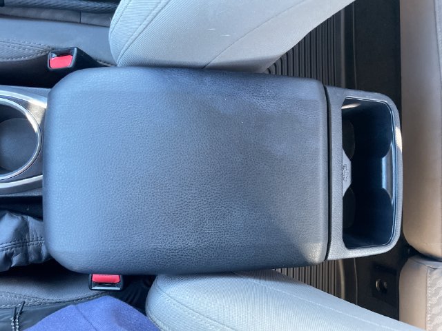Used 2022 Toyota Tacoma SR5 AWD/4WD image 17