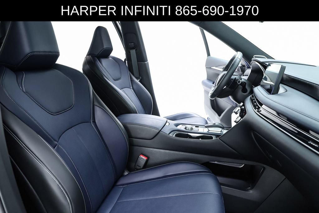 Certified 2026 INFINITI QX60 Sport w/ Dark Cargo Package AWD/4WD image 36