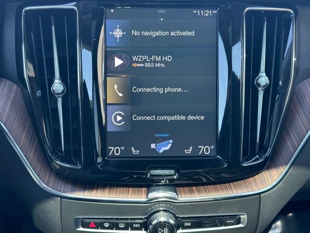 Used 2021 Volvo XC60 T5 Momentum AWD/4WD image 20