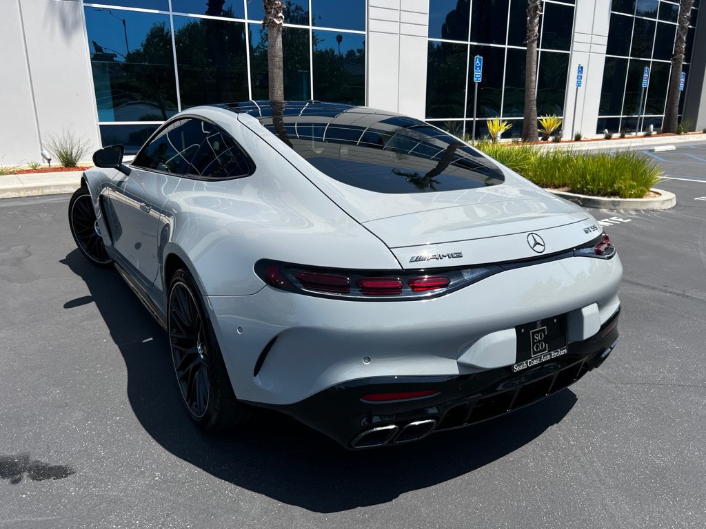 Used 2025 Mercedes-Benz AMG GT 55 image 4