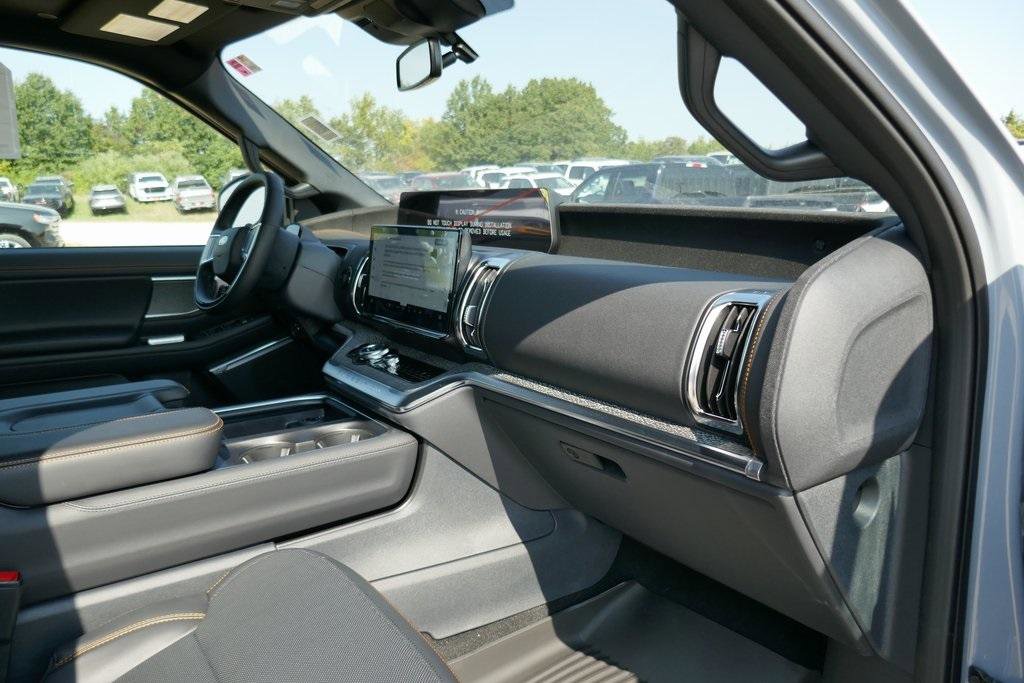 New 2025 Ford Expedition Tremor image 10