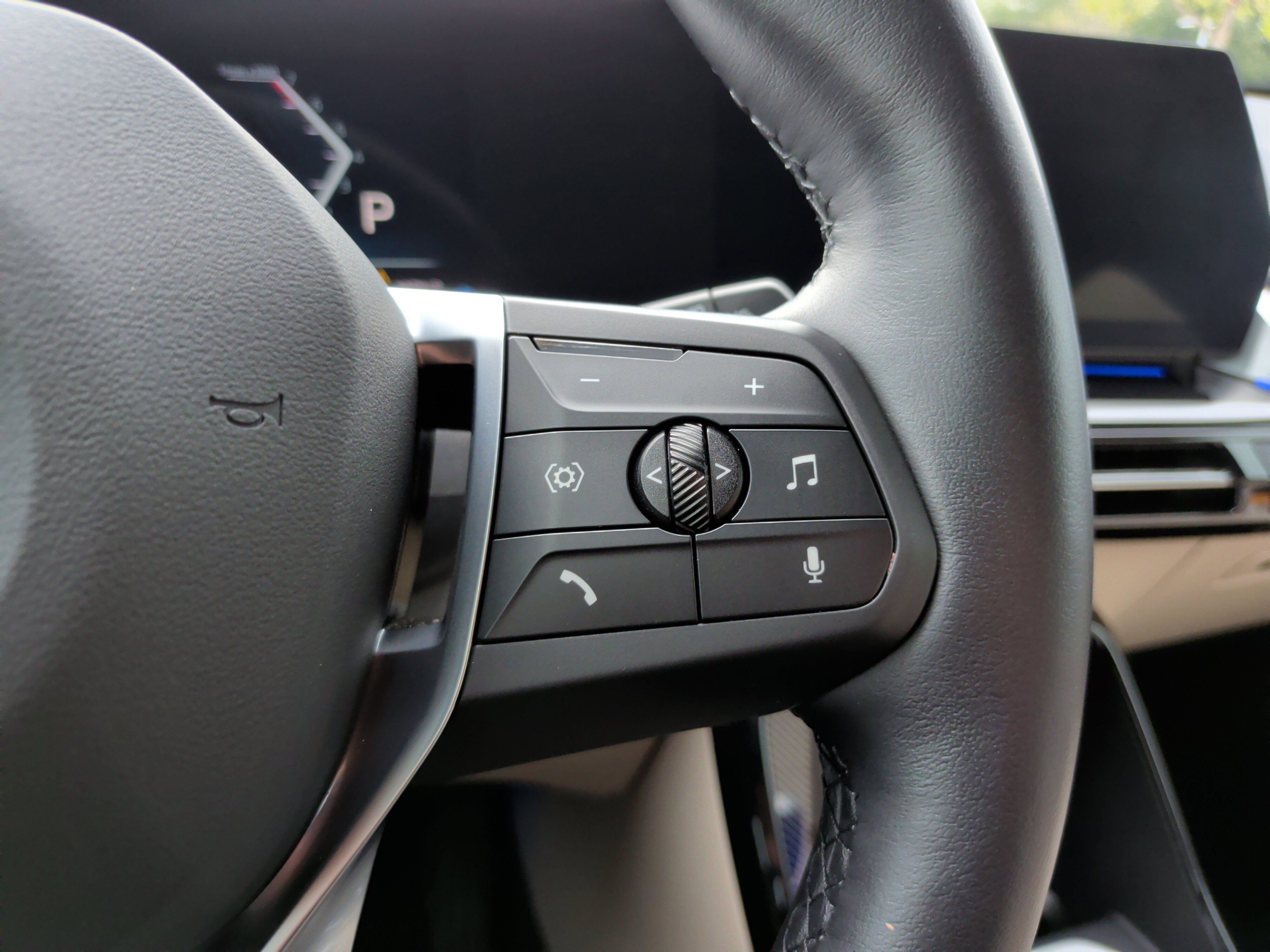 Certified 2023 BMW X1 xDrive28i w/ Convenience Package image 19