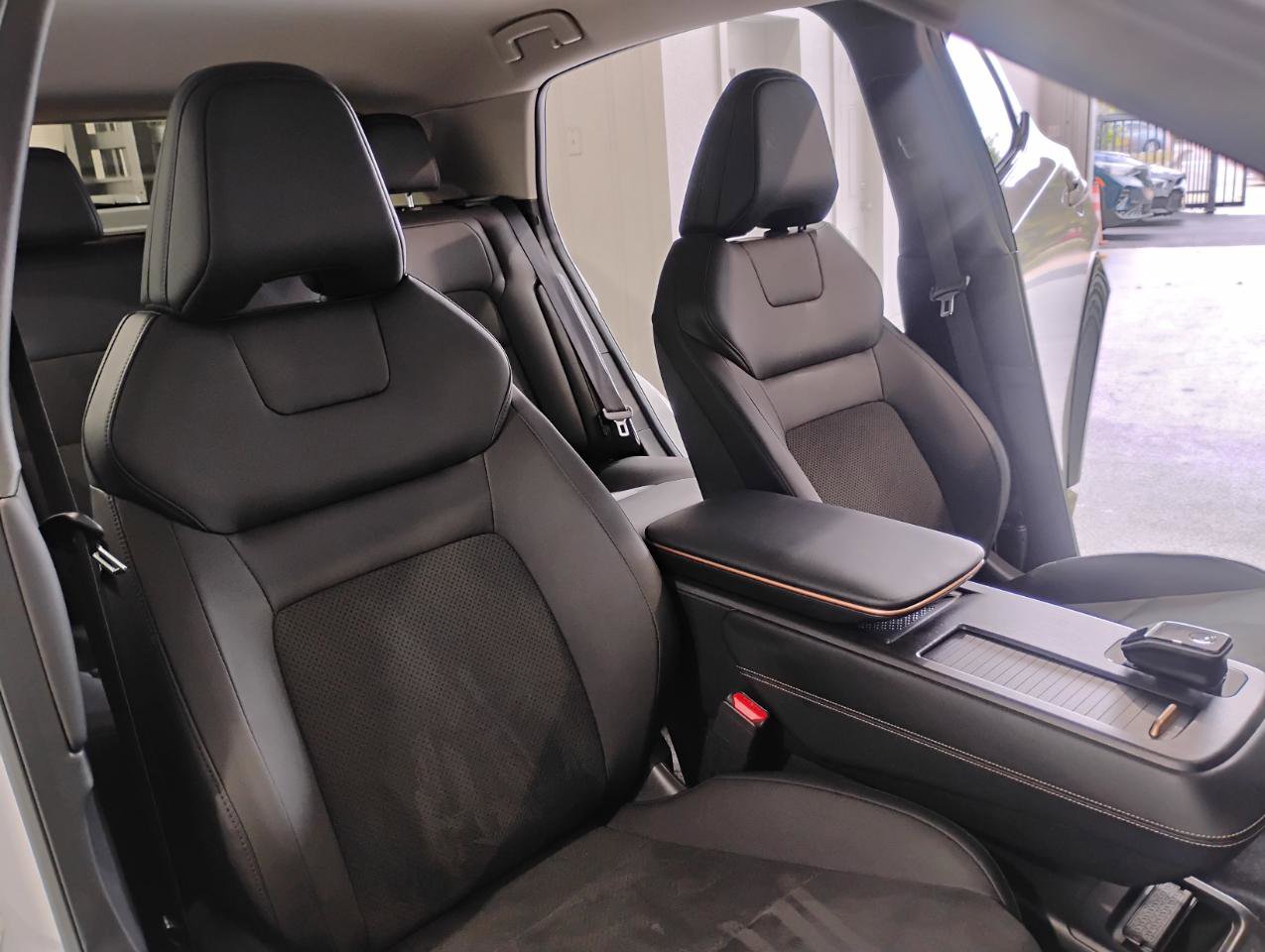 Used 2024 Nissan Ariya AWD image 66