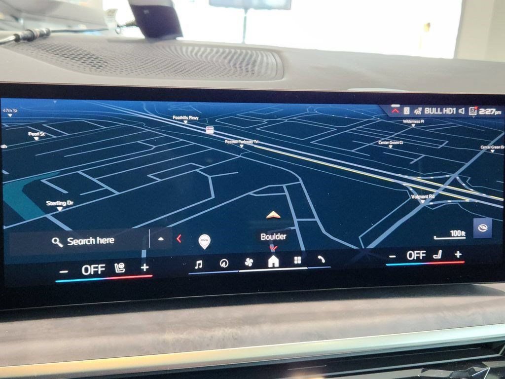 Certified 2025 BMW X7 M60i AWD/4WD image 36