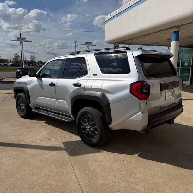 Used 2025 Toyota 4Runner SR5 AWD/4WD image 3
