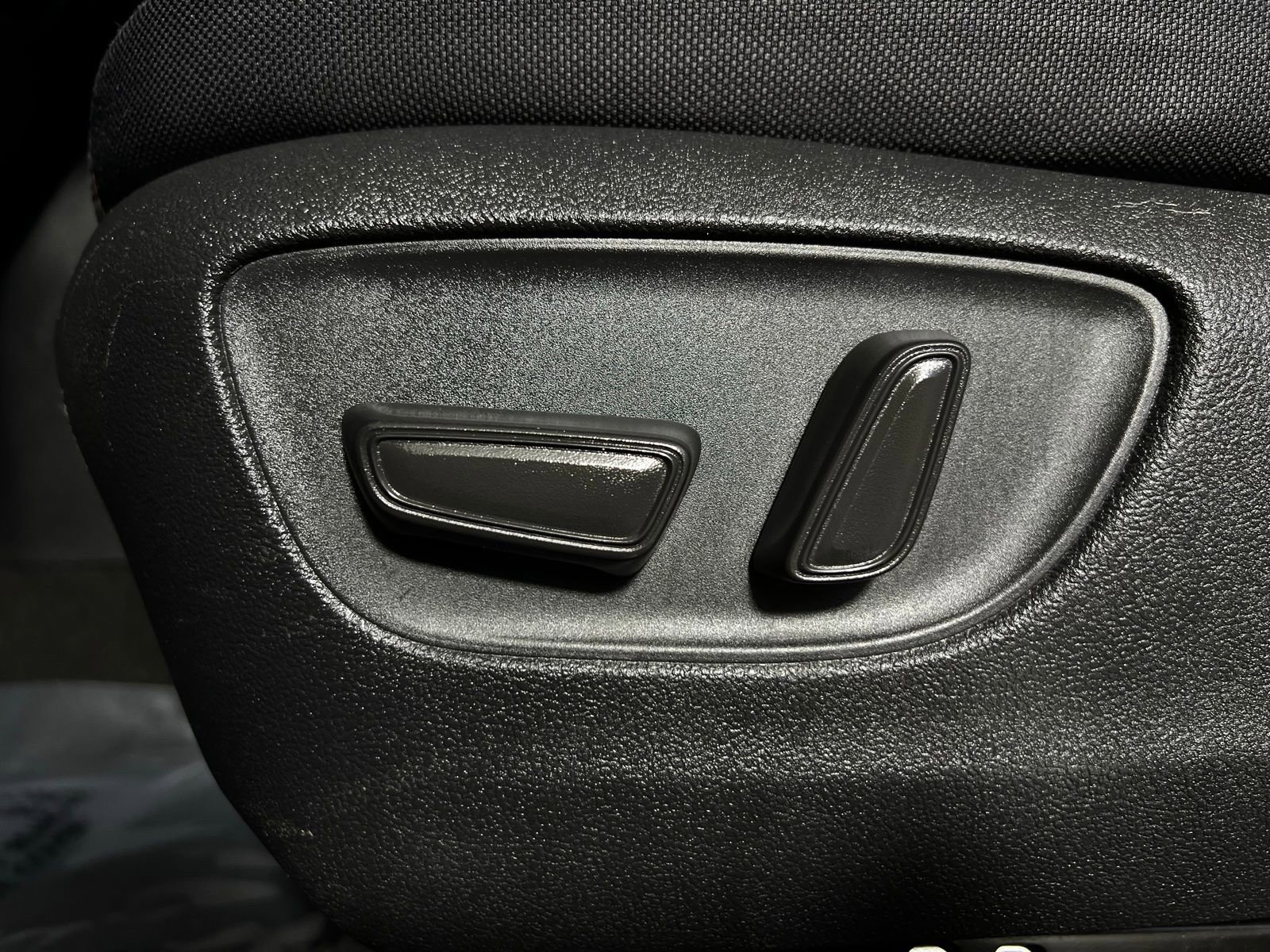 Certified 2023 Toyota Highlander LE image 14