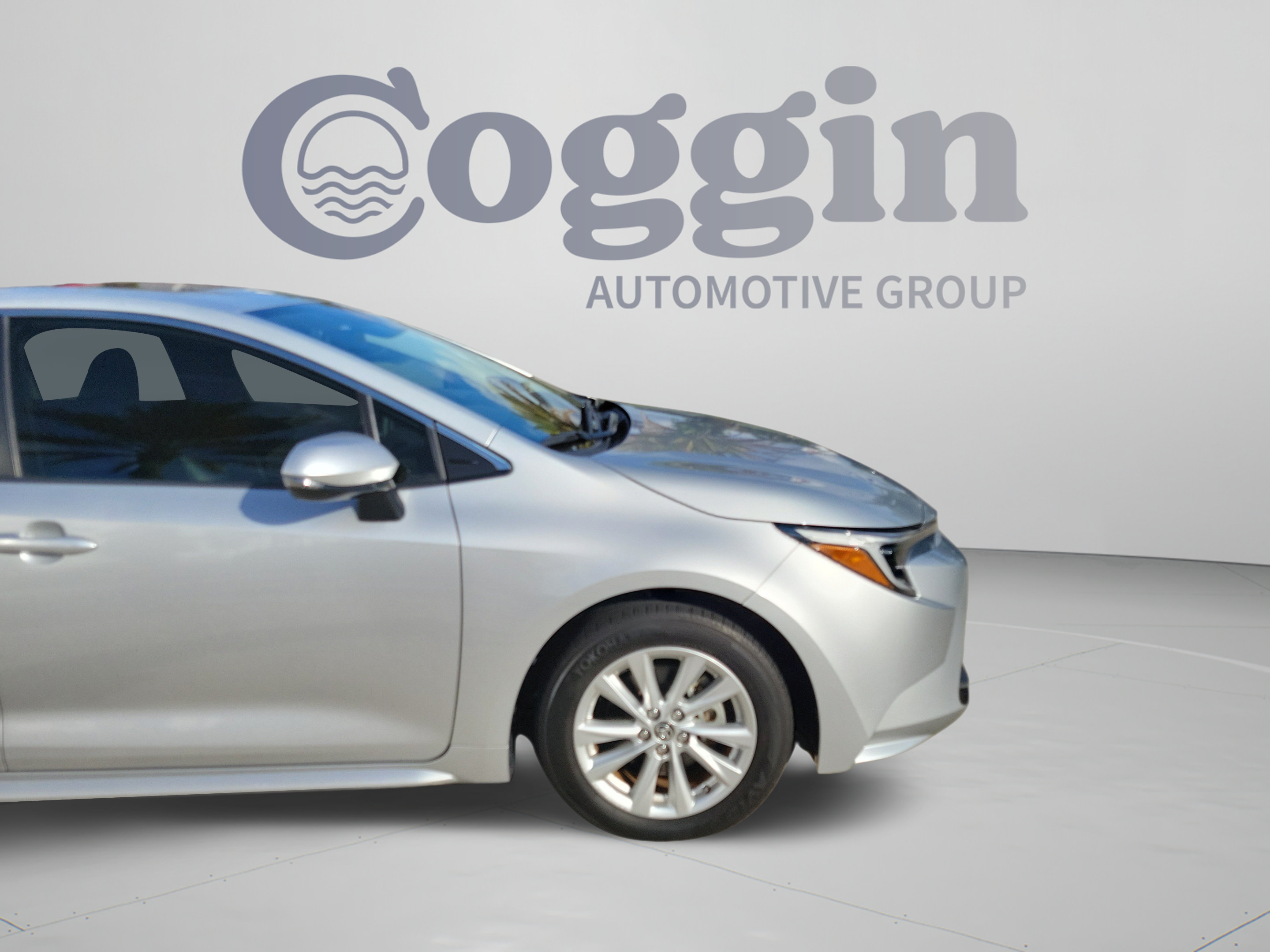 Certified 2023 Toyota Corolla XLE FWD image 33