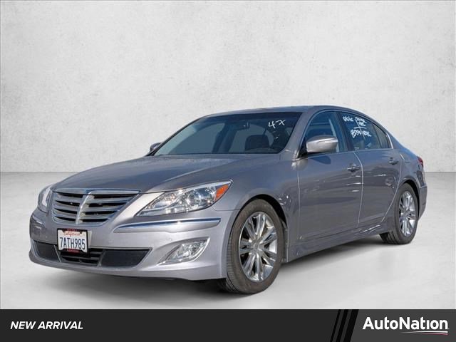 Used 2013 Hyundai Genesis 3.8 w/ Technology Pkg