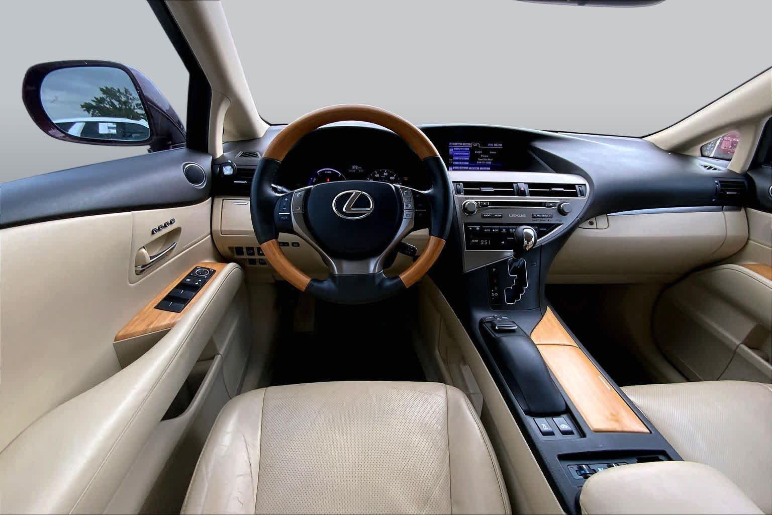 Used 2015 Lexus RX 450h FWD image 6