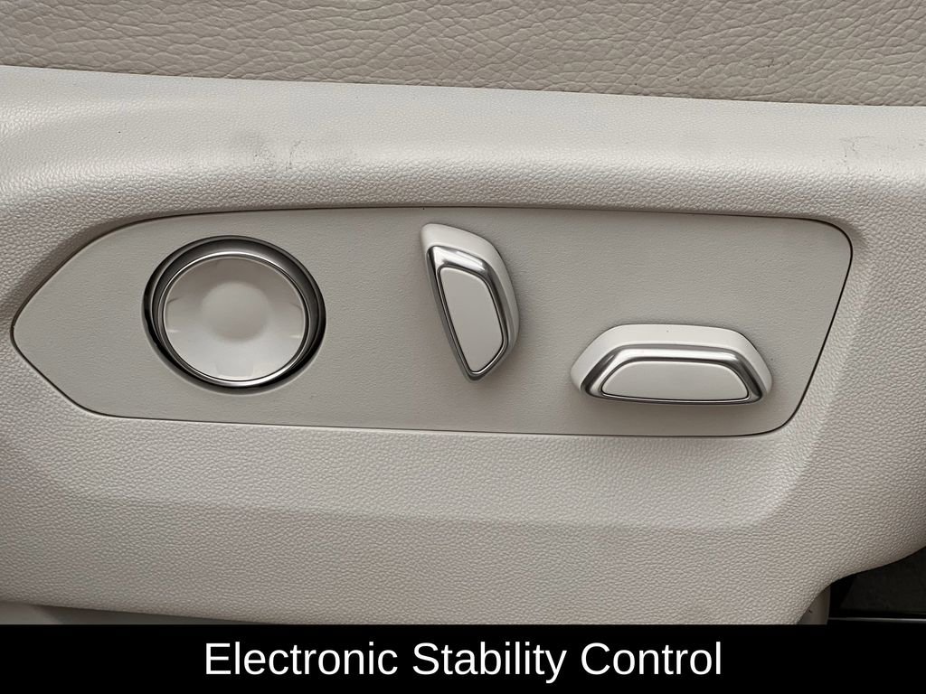 Used 2024 GMC Yukon Denali w/ Max Trailering Package image 33