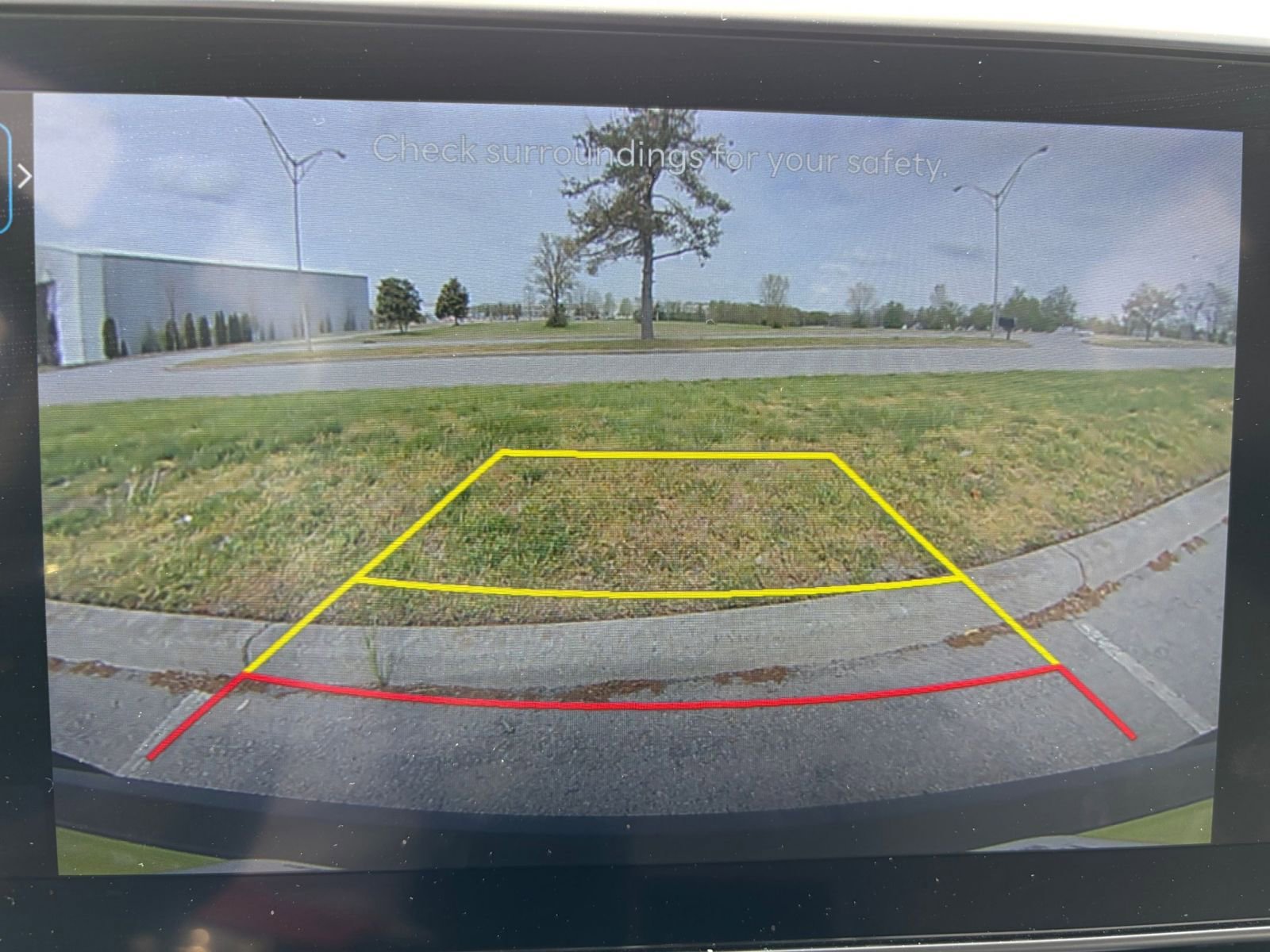 Used 2025 Hyundai Kona SEL FWD image 24