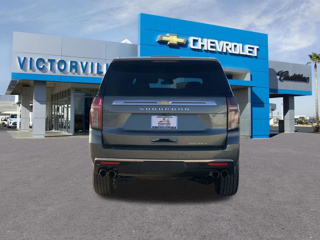 Certified 2024 Chevrolet Suburban Premier image 5