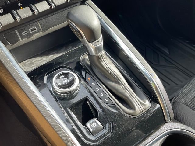 Used 2024 GMC Canyon Elevation w/ Convenience Package image 14