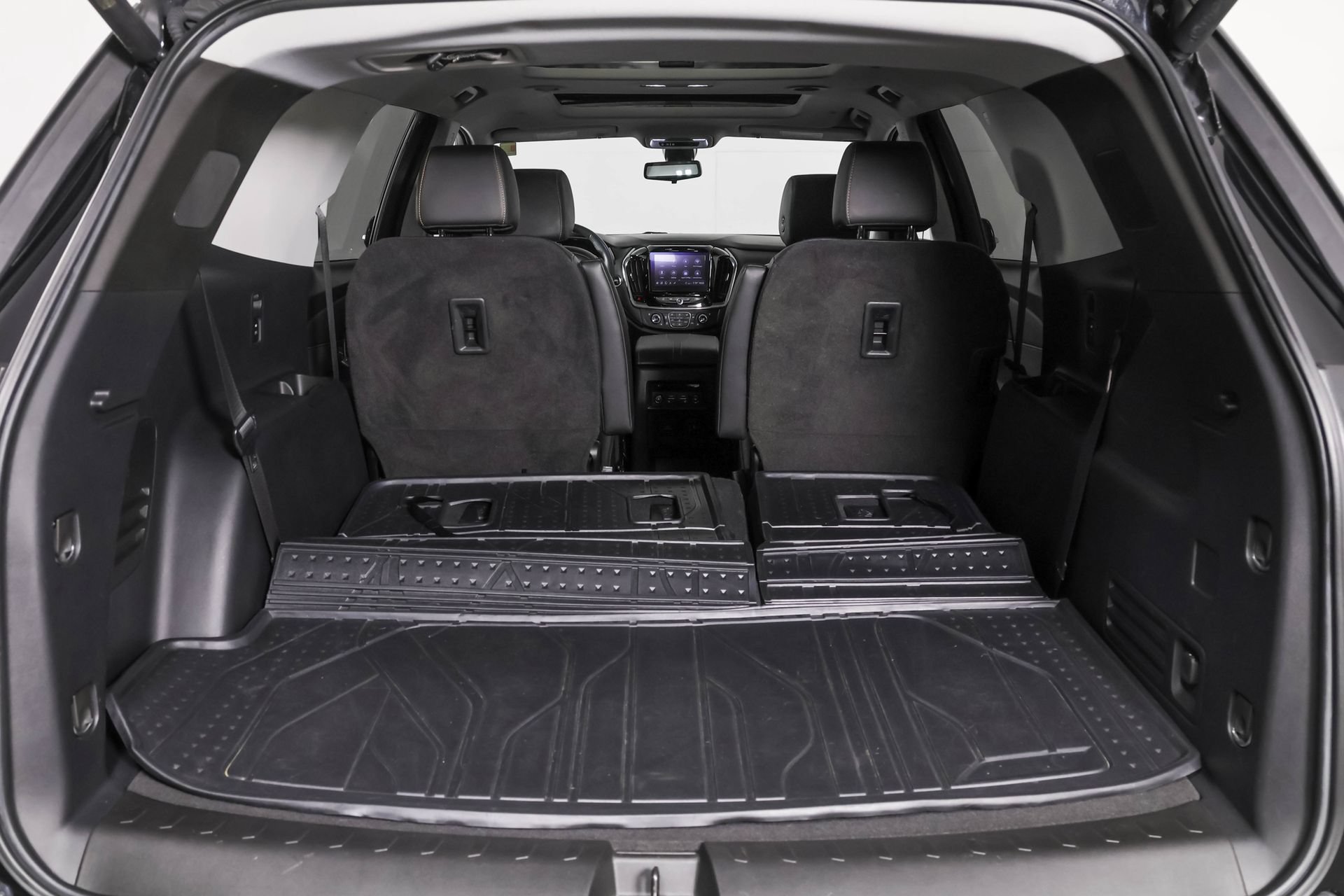 Used 2020 Chevrolet Traverse Premier w/ Redline Edition AWD/4WD image 42