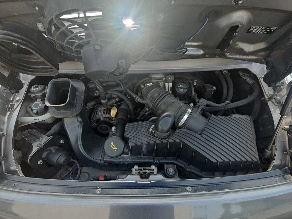 Used 2002 Porsche 911 Carrera RWD image 30