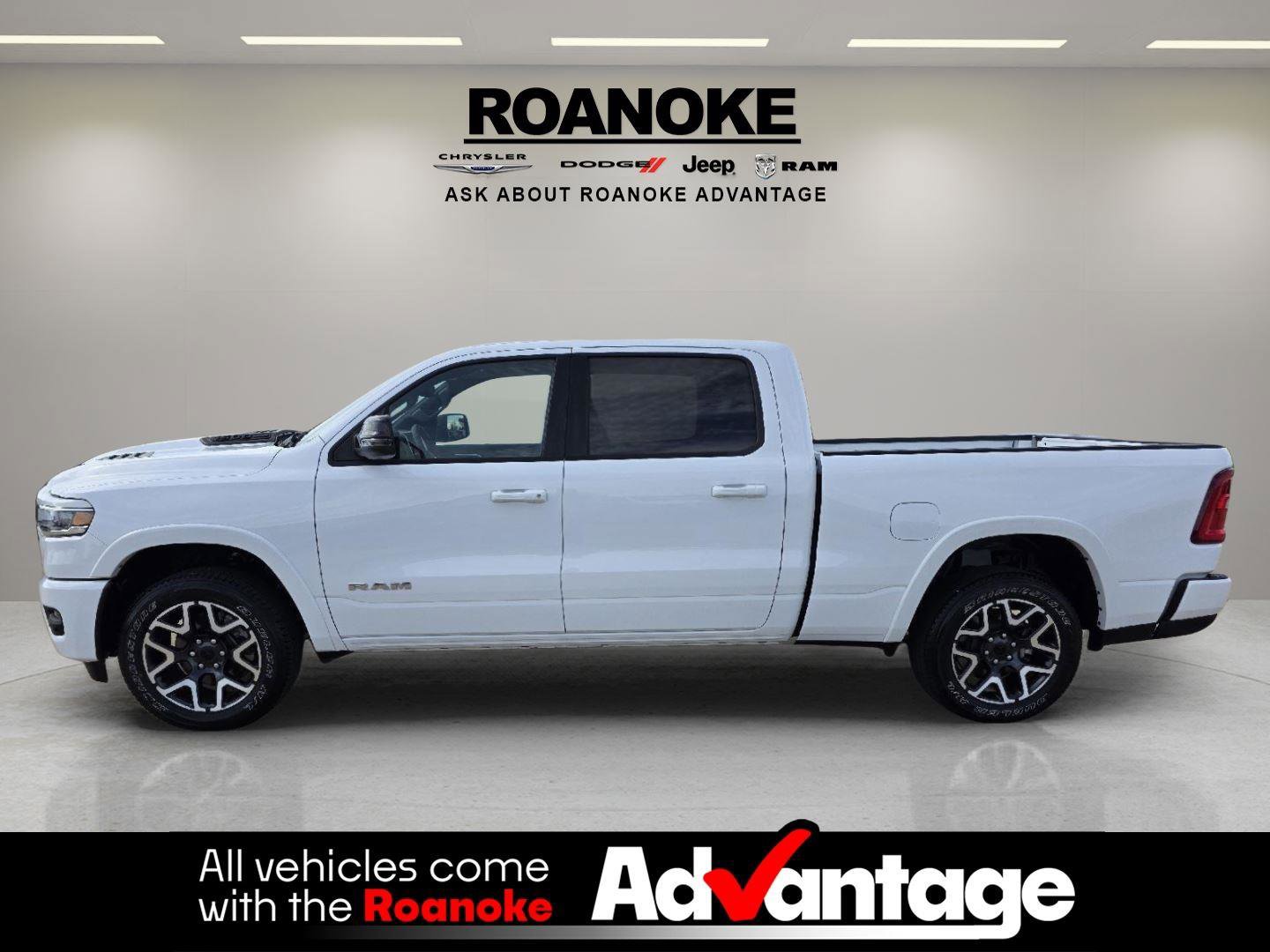 Used 2025 RAM 1500 Laramie w/ Sport Appearance Package image 6