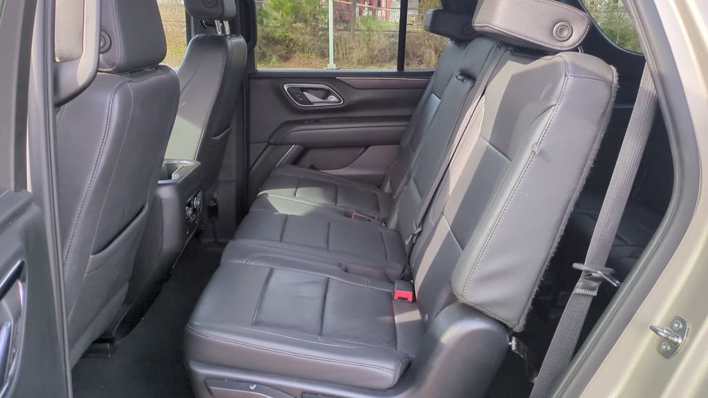 Used 2023 Chevrolet Tahoe LT image 13