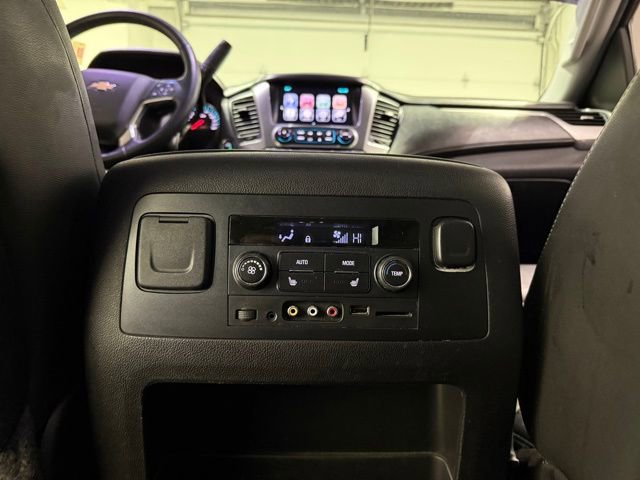 Used 2015 Chevrolet Suburban LTZ image 27