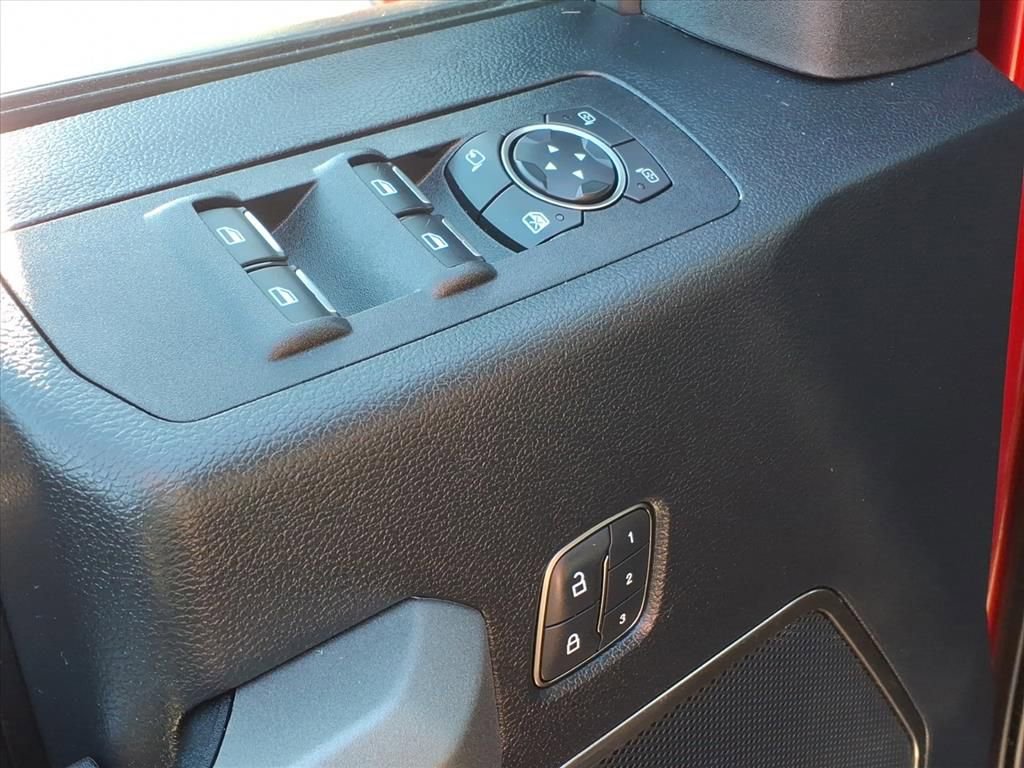 Used 2020 Ford F150 Raptor w/ Equipment Group 802A Luxury image 14