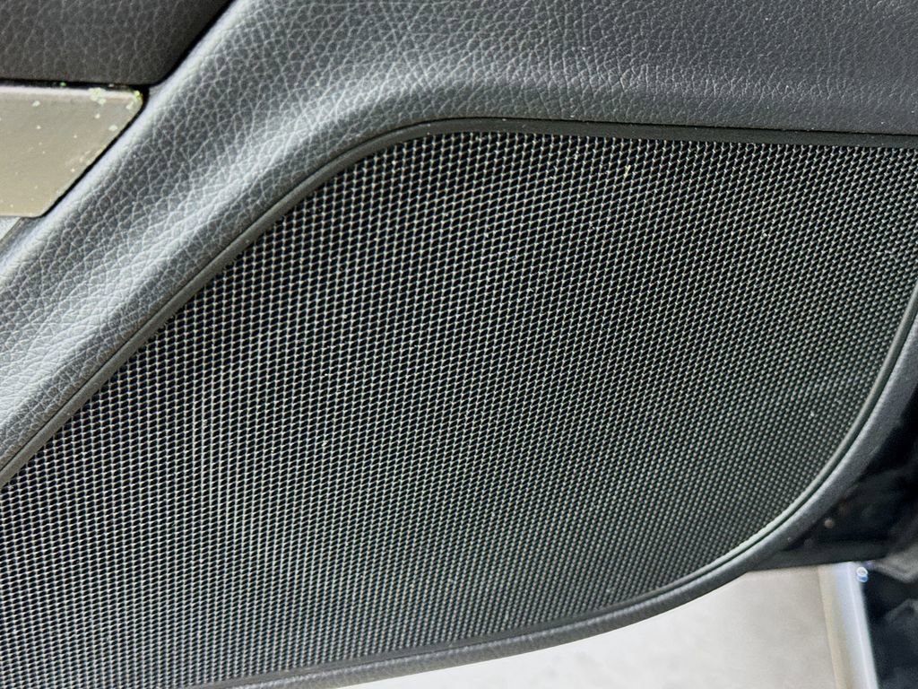 Used 2014 Mercedes-Benz E 350 Coupe image 19