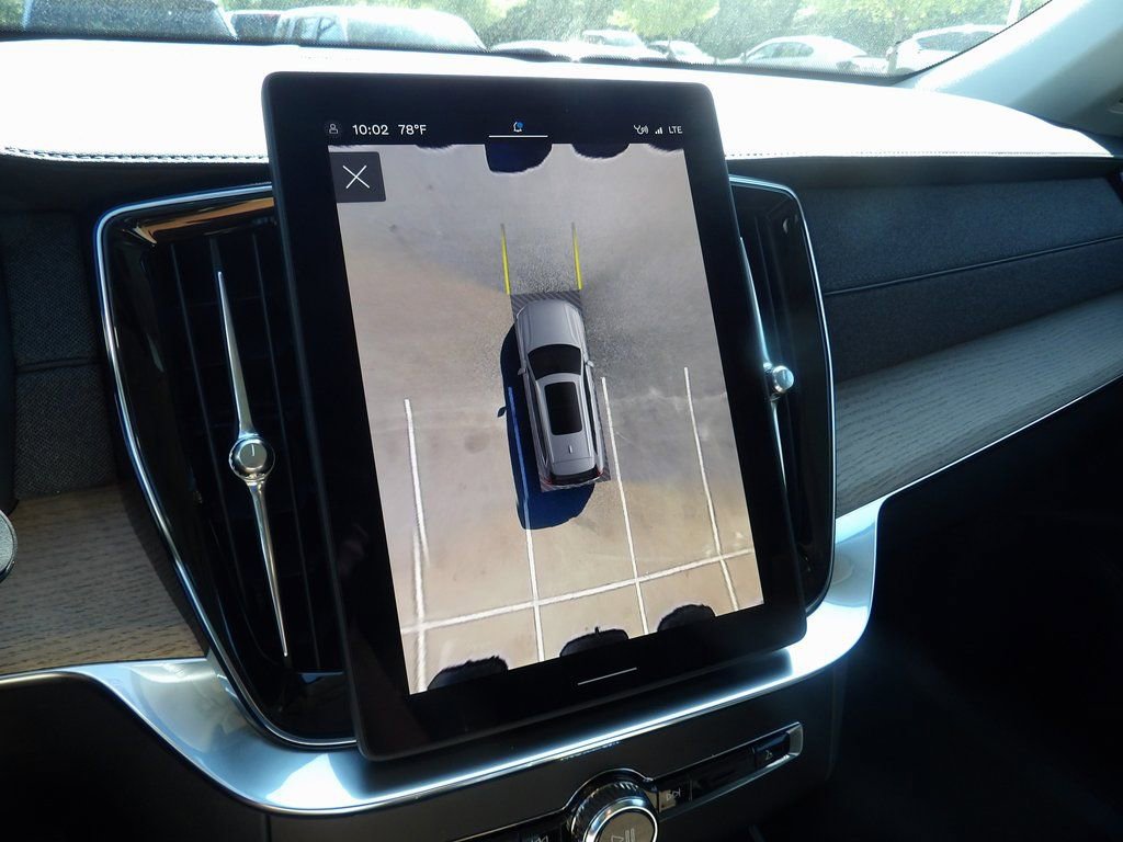 New 2025 Volvo XC90 B6 Plus w/ Protection Package Premier image 26