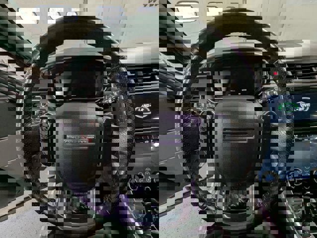 Used 2020 Land Rover Range Rover Sport HSE image 35