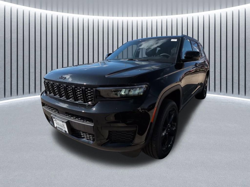 New 2025 Jeep Grand Cherokee L Altitude image 15