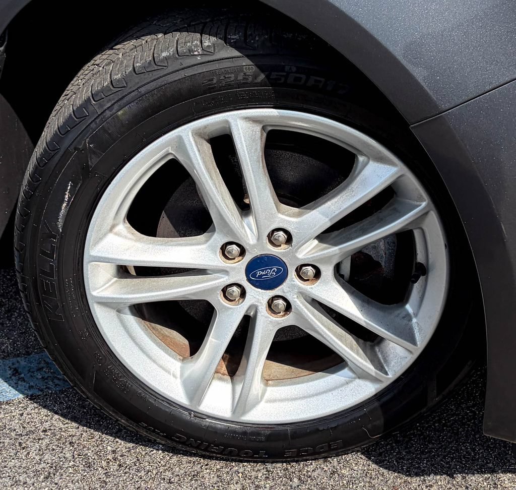 Used 2018 Ford Fusion S FWD image 19