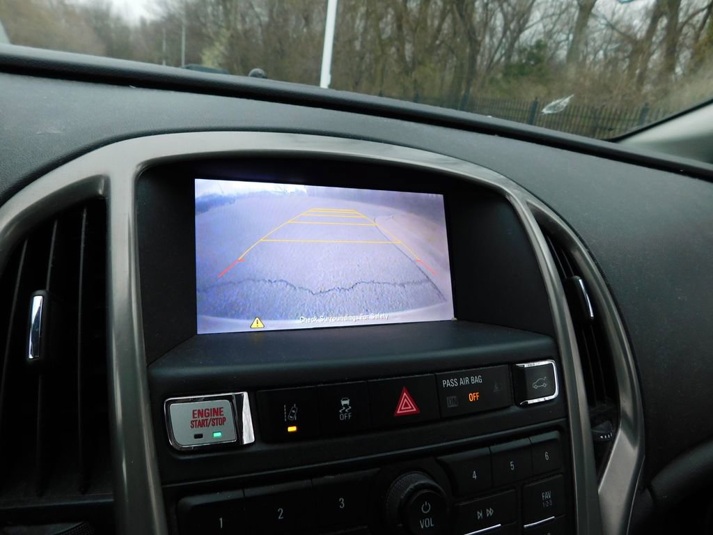 Used 2015 Buick Verano Premium image 11