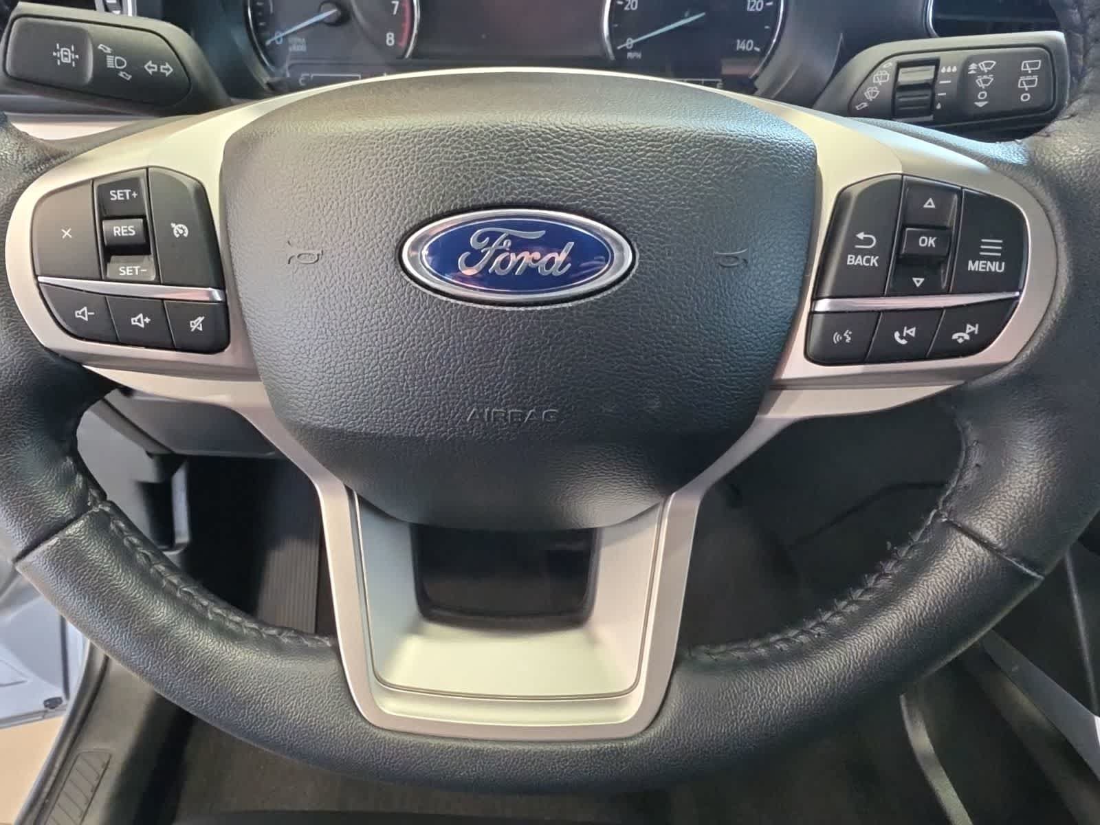 Used 2023 Ford Explorer XLT w/ Equipment Group 202A AWD/4WD image 20