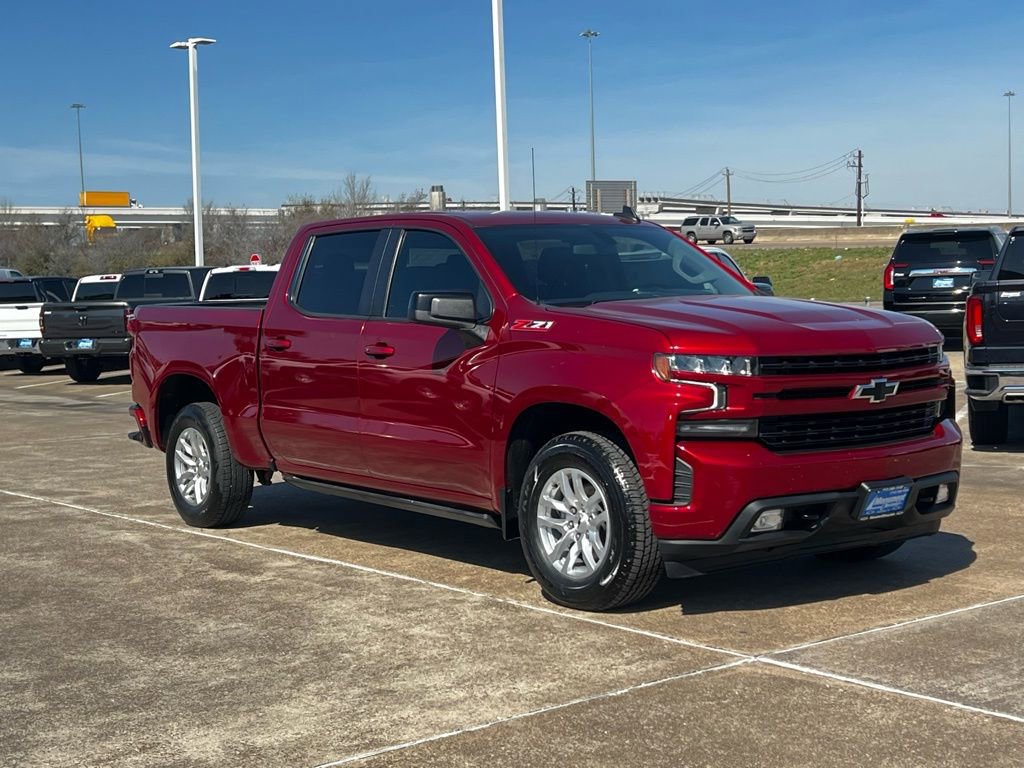 Used 2021 Chevrolet Silverado 1500 RST image 2