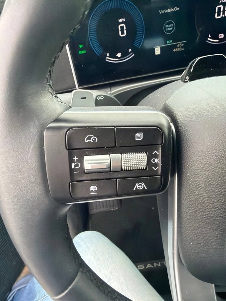 Used 2026 Hyundai Santa Fe SEL AWD/4WD image 13