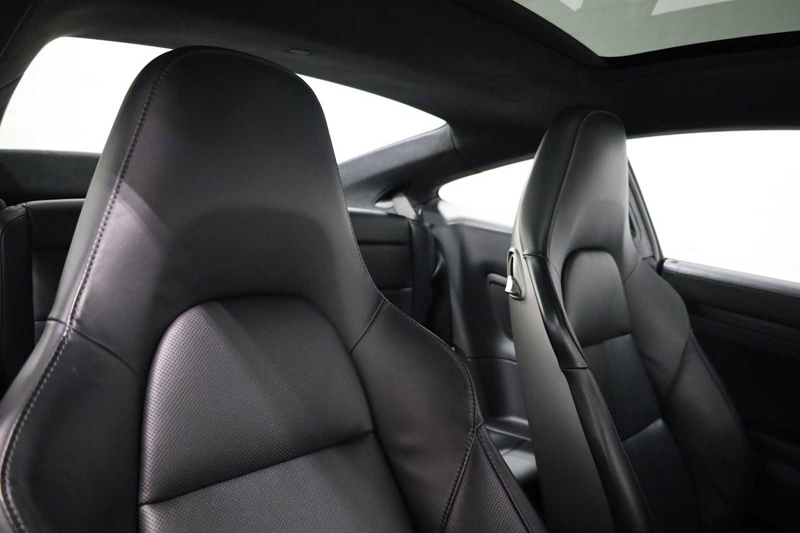 Used 2019 Porsche 911 Carrera GTS image 22