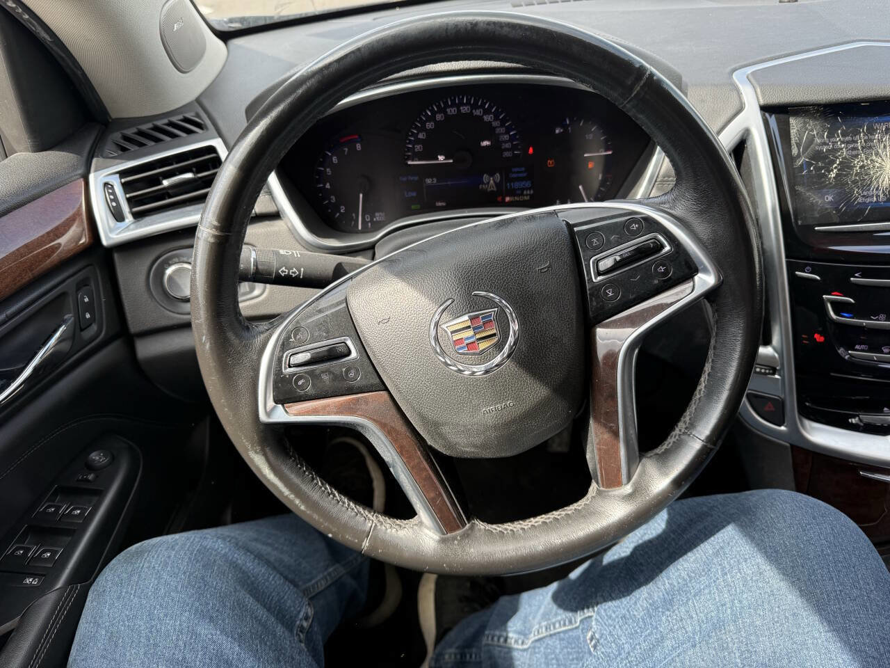 Used 2016 Cadillac SRX Luxury image 22