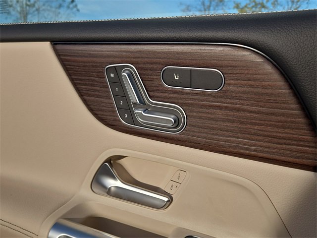 New 2026 Mercedes-Benz GLB 250 4MATIC image 21