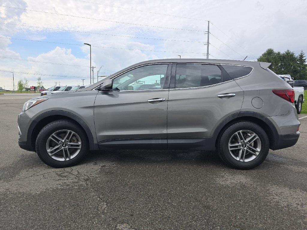 Used 2018 Hyundai Santa Fe Sport FWD image 10