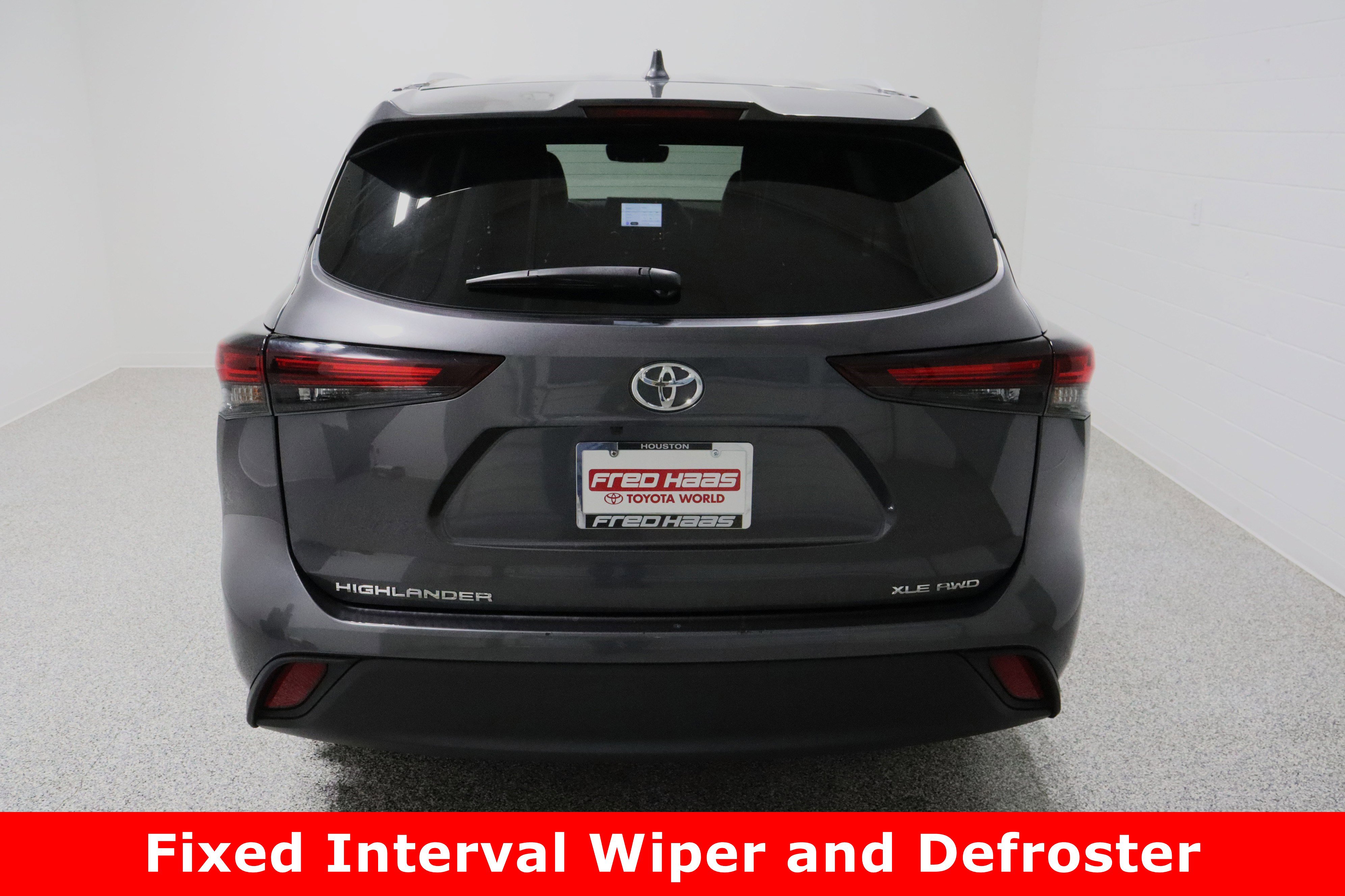 Used 2024 Toyota Highlander XLE image 8