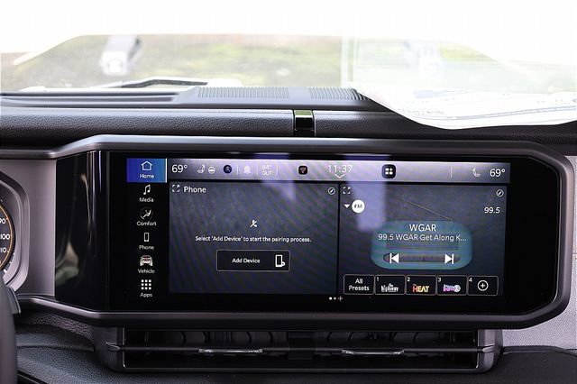 New 2025 Jeep Gladiator Sport image 11