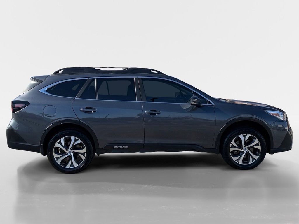 Used 2022 Subaru Outback Limited image 6