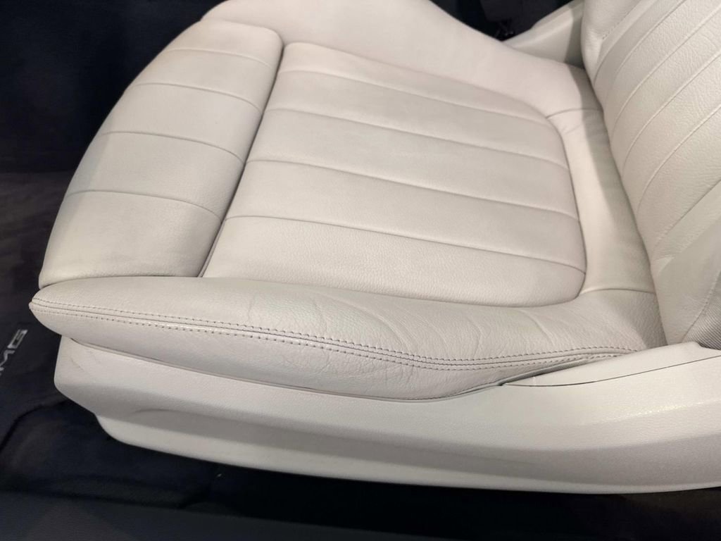 Used 2022 Mercedes-Benz E 450 E 450 image 17