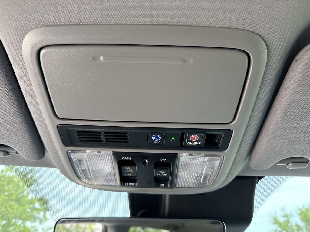 Used 2019 Honda Pilot Touring image 50