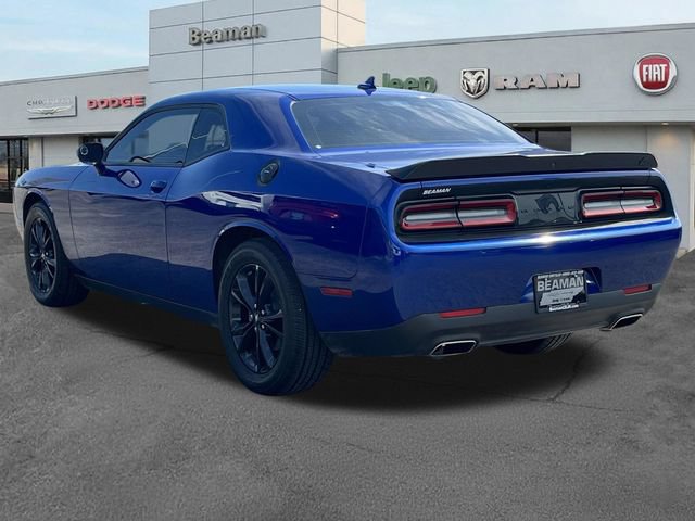 Used 2022 Dodge Challenger SXT w/ Blacktop Package AWD/4WD image 5
