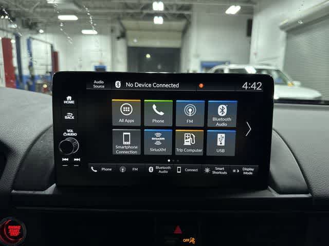 Used 2025 Honda Pilot TrailSport image 21