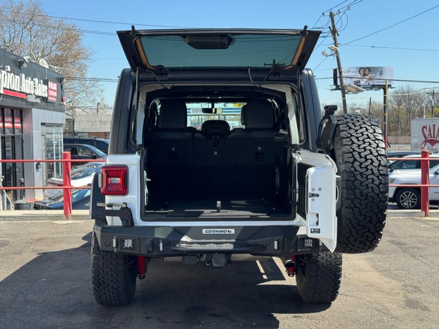 Used 2022 Jeep Wrangler Unlimited Rubicon w/ LED Lighting Group image 29